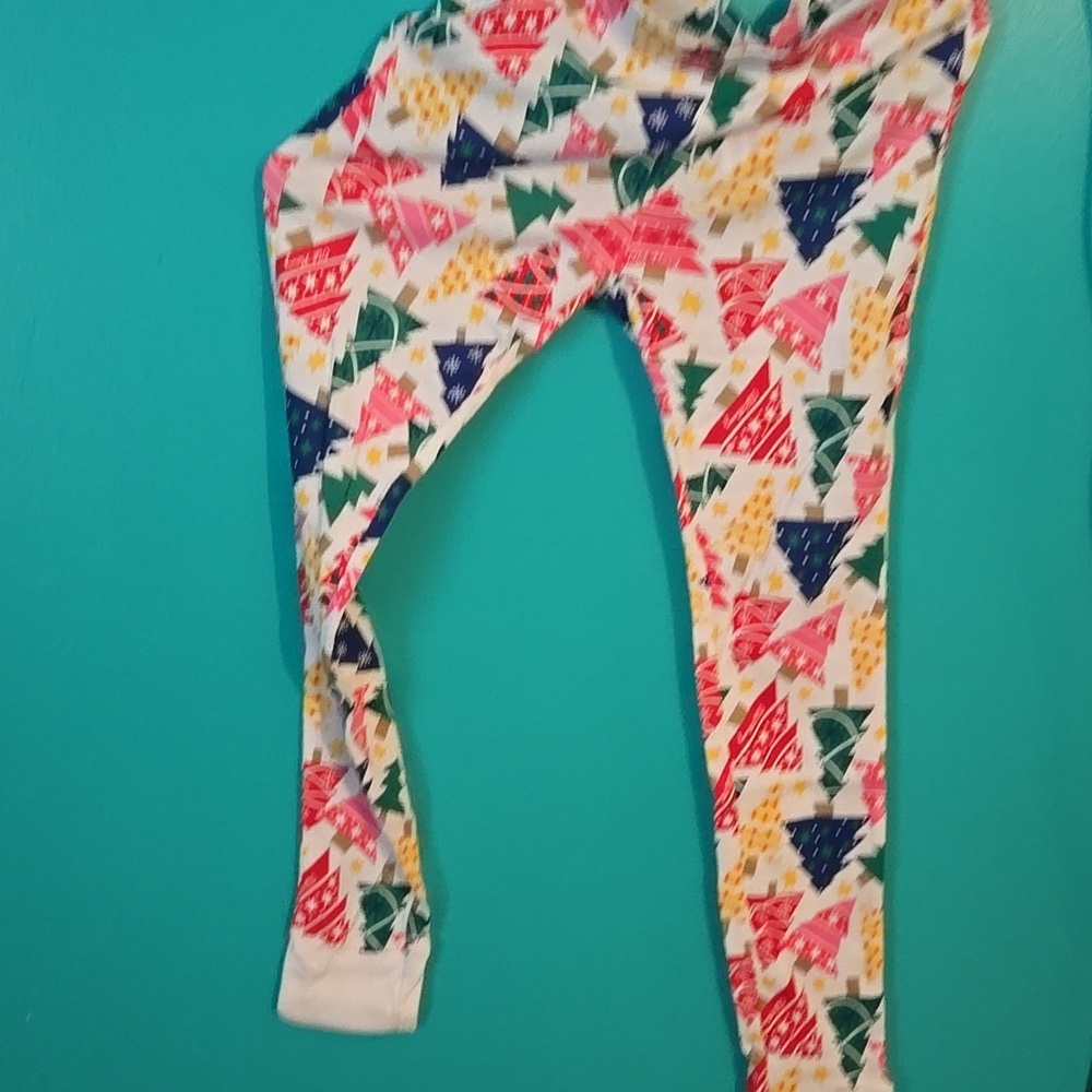 Old Navy Merry & Bright Holiday Pajama Set - Picture 4 of 7